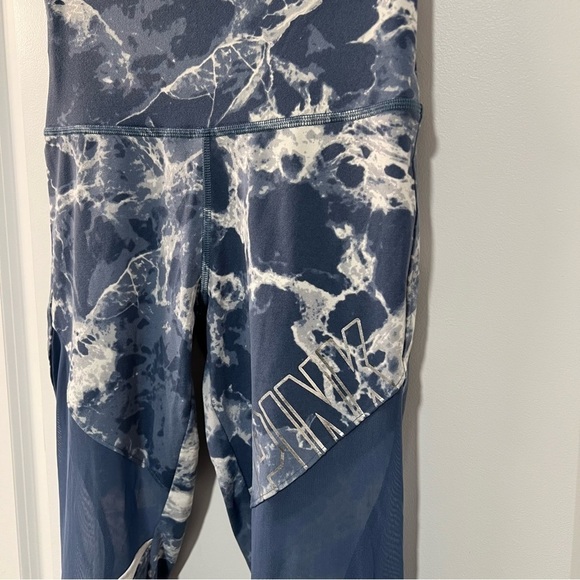 VS Pink Ultimate High Waist tie  dye Legging Size XS - Picture 4 of 10